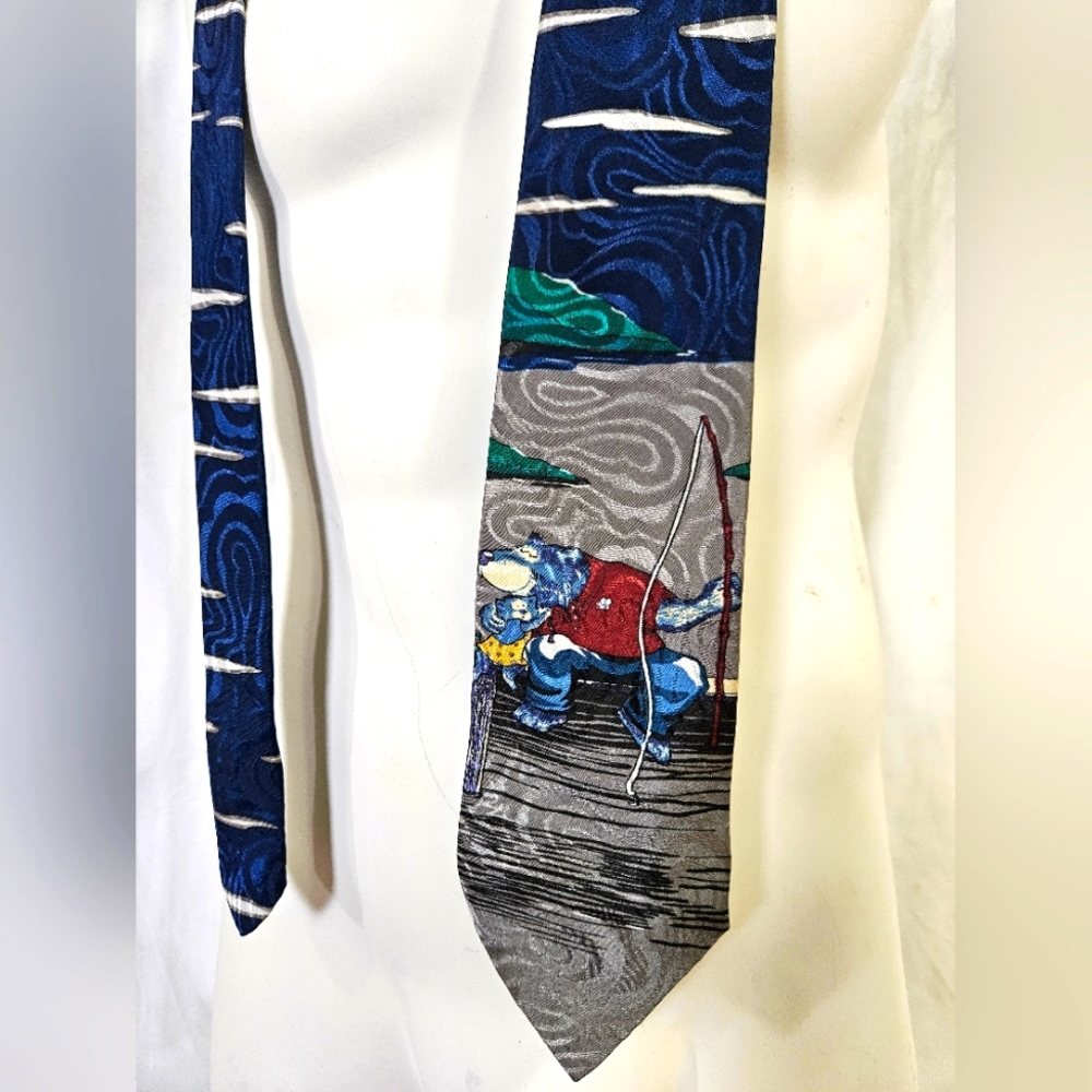 Gone Fishing Vintage Bear Tie